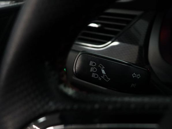 Skoda Rapid I Рестайлинг с пробегом 2017 года, цена 1 189 000 рублей, 216789 км, лифтбек, Автокод Объявления