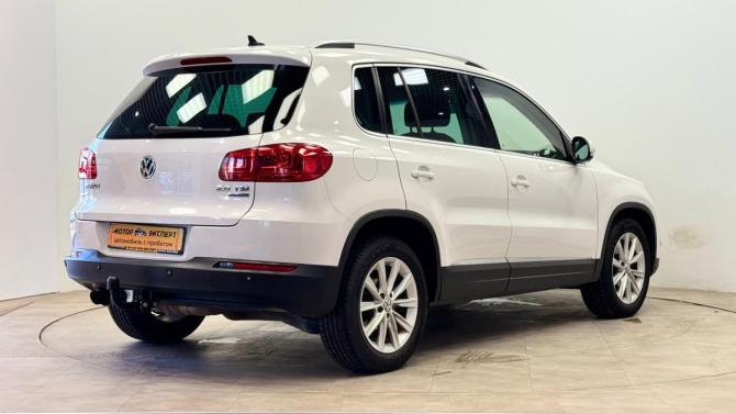 Volkswagen Tiguan I Рестайлинг с пробегом 2011 года, цена 1 159 000 рублей, 224015 км, внедорожник, Автокод Объявления