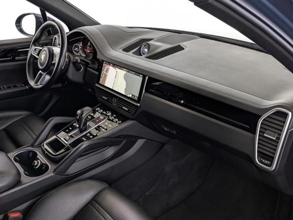 Porsche Cayenne III с пробегом 2019 года, цена 5 635 000 рублей, 137561 км, внедорожник, Автокод Объявления