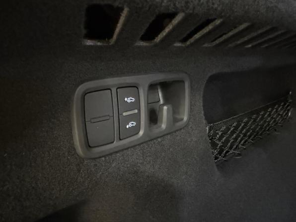Audi Q8 I (4M) с пробегом 2021 года, цена 6 590 000 рублей, 123964 км, внедорожник, Автокод Объявления