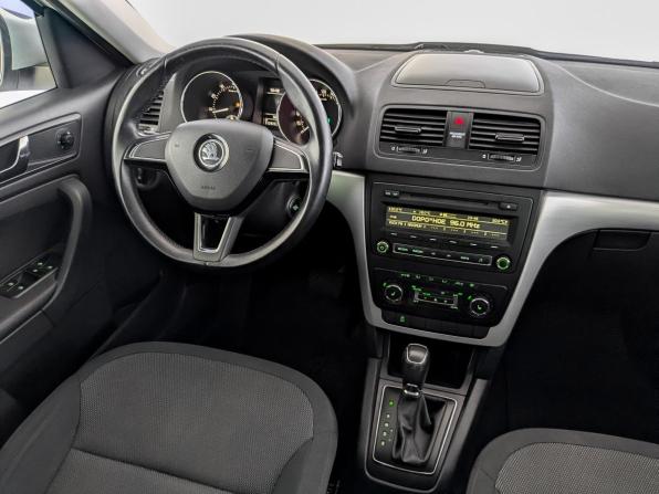 Skoda Yeti I Рестайлинг с пробегом 2015 года, цена 1 275 000 рублей, 112874 км, внедорожник, Автокод Объявления