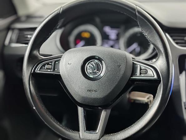 Skoda Octavia III (A7) с пробегом 2016 года, цена 1 199 000 рублей, 156684 км, лифтбек, Автокод Объявления