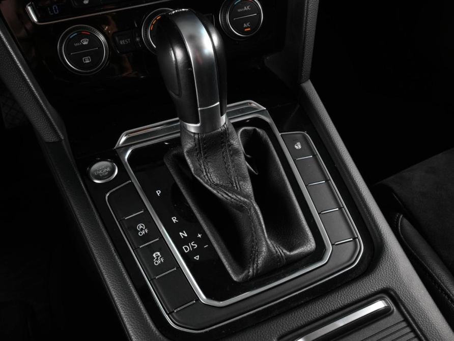 Volkswagen Passat B8 Ростов-на-Дону  - изображение 16