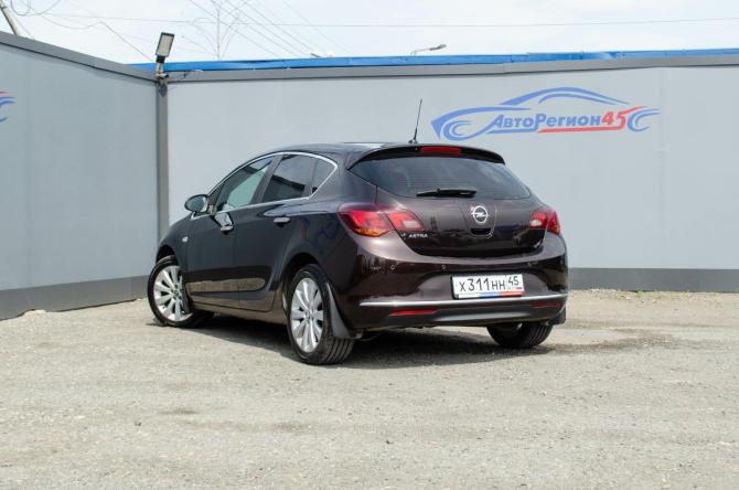 Opel Astra J Рестайлинг с пробегом 2013 года, цена 794 000 рублей, 155000 км, хэтчбек, Автокод Объявления