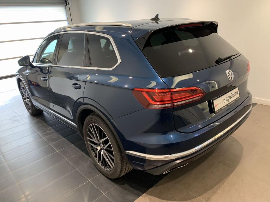 Volkswagen Touareg III Санкт-Петербург  - изображение 2