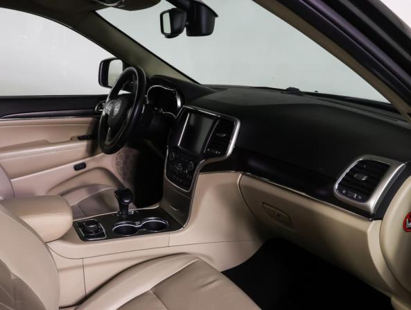 Jeep Grand Cherokee IV (WK2) Рестайлинг с пробегом 2014 года, цена 2 600 000 рублей, 178263 км, внедорожник, Автокод Объявления