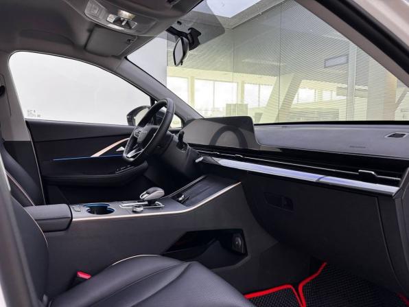 Omoda C5 I с пробегом 2023 года, цена 1 870 000 рублей, 38067 км, внедорожник, Автокод Объявления