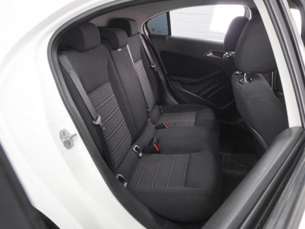 Mercedes-Benz A-Класс III (W176) с пробегом 2015 года, цена 1 399 000 рублей, 141581 км, хэтчбек, Автокод Объявления