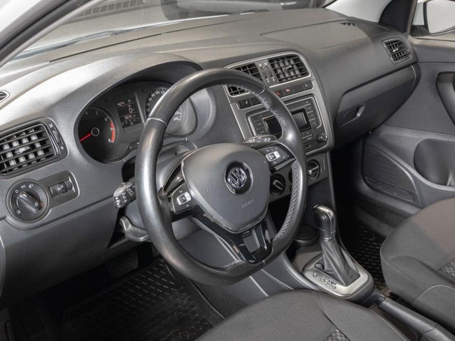 Volkswagen Polo V Рестайлинг Казань  - изображение 5