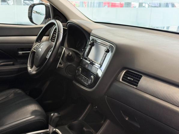 Mitsubishi Outlander III с пробегом 2012 года, цена 1 197 000 рублей, 238040 км, внедорожник, Автокод Объявления