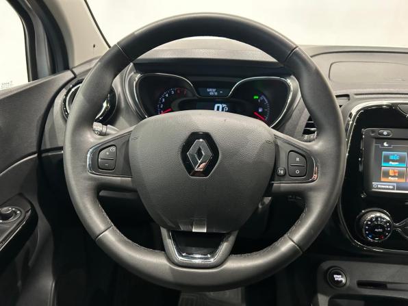 Renault Kaptur I с пробегом 2017 года, цена 1 309 000 рублей, 52030 км, внедорожник, Автокод Объявления