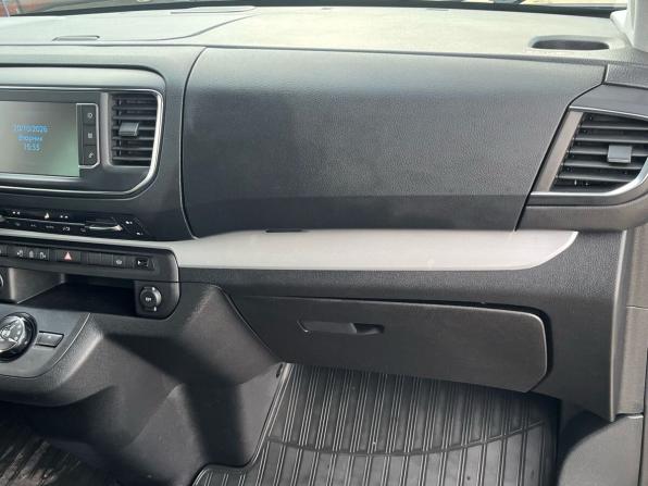 Peugeot Traveller I с пробегом 2019 года, цена 3 400 000 рублей, 67604 км, минивэн, Автокод Объявления