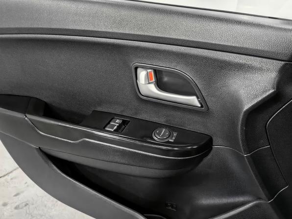 Kia Rio III с пробегом 2013 года, цена 600 000 рублей, 332964 км, седан, Автокод Объявления