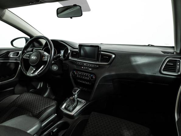 Kia Ceed III с пробегом 2019 года, цена 1 659 700 рублей, 120180 км, хэтчбек, Автокод Объявления