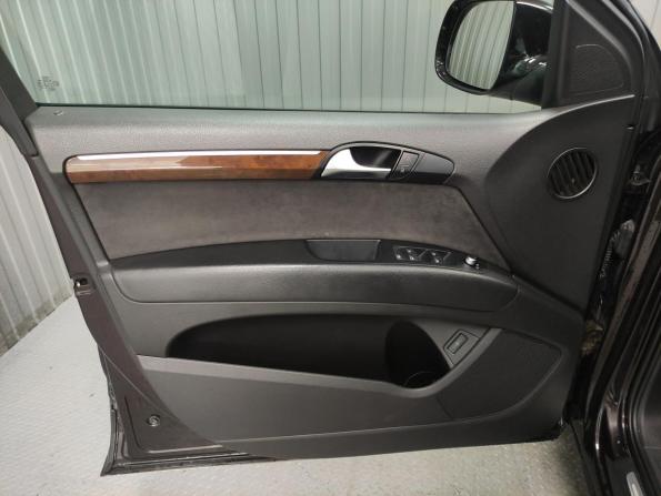 Audi Q7 I (4L) Рестайлинг с пробегом 2010 года, цена 1 830 000 рублей, 174000 км, внедорожник, Автокод Объявления