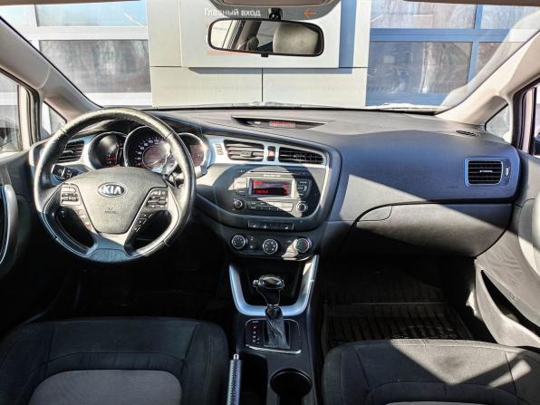 Kia Ceed II с пробегом 2013 года, цена 1 270 000 рублей, 71720 км, хэтчбек, Автокод Объявления
