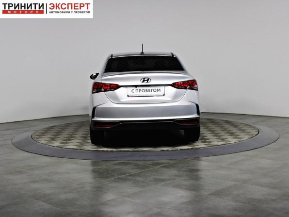 Hyundai Solaris II с пробегом 2020 года, цена 1 537 000 рублей, 122421 км, седан, Автокод Объявления