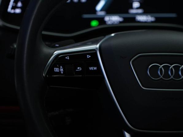 Audi A7 II (4K) с пробегом 2022 года, цена 5 517 050 рублей, 41389 км, седан, Автокод Объявления