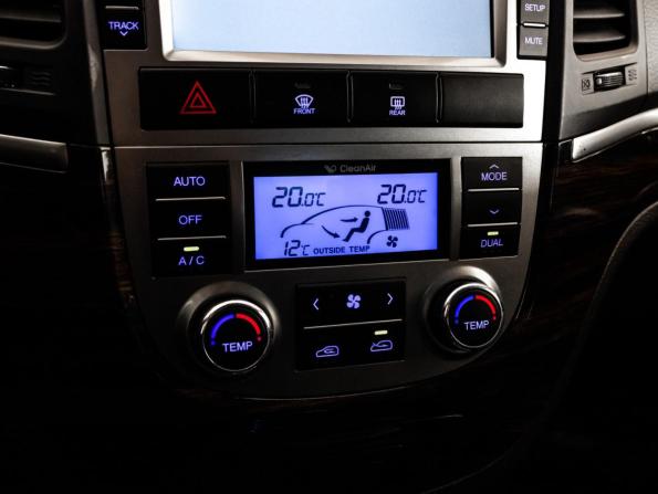 Hyundai Santa Fe II Рестайлинг с пробегом 2011 года, цена 1 199 000 рублей, 201913 км, внедорожник, Автокод Объявления