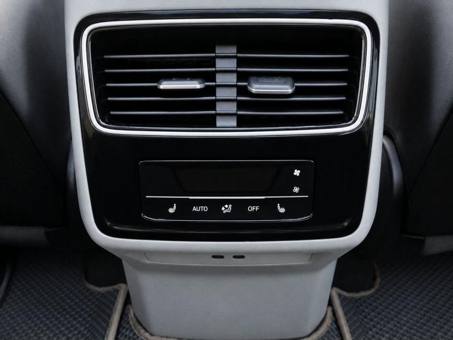 Volkswagen Tavendor I Москва  - изображение 20