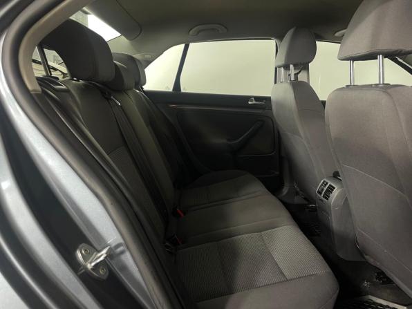 Volkswagen Jetta V с пробегом 2008 года, цена 499 000 рублей, 374138 км, седан, Автокод Объявления