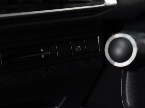 Peugeot 3008 II с пробегом 2017 года, цена 1 700 000 рублей, 186146 км, внедорожник, Автокод Объявления