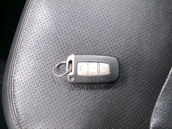 Kia Sorento II Рестайлинг с пробегом 2012 года, цена 1 200 000 рублей, 419000 км, внедорожник, Автокод Объявления