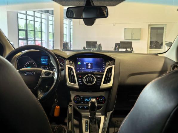 Ford Focus III с пробегом 2012 года, цена 599 000 рублей, 238810 км, хэтчбек, Автокод Объявления