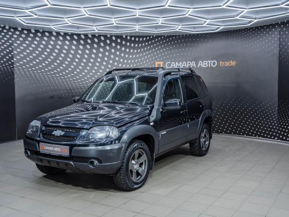 Chevrolet Niva I Рестайлинг с пробегом 2017 года, цена 732 000 рублей, 80317 км, внедорожник, Автокод Объявления