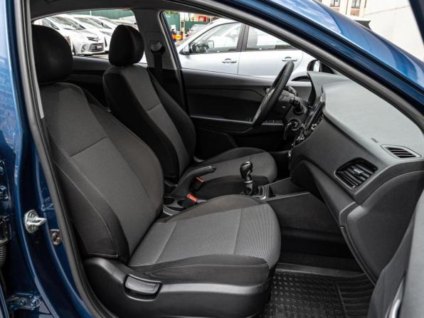 Hyundai Solaris II Рестайлинг с пробегом 2021 года, цена 1 725 000 рублей, 29713 км, седан, Автокод Объявления