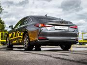 Lexus ES VII Москва  - изображение 25