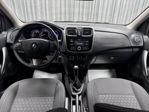 Renault Sandero II с пробегом 2018 года, цена 1 049 000 рублей, 73145 км, хэтчбек, Автокод Объявления