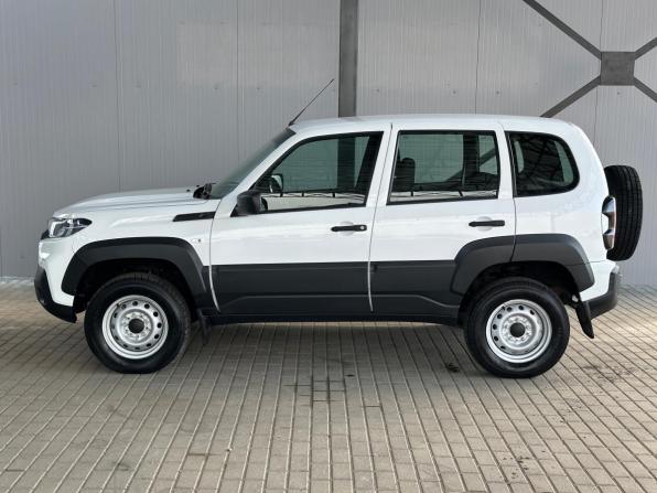 Lada (ВАЗ) Niva Travel I с пробегом 2024 года, цена 1 075 000 рублей, 1306 км, внедорожник, Автокод Объявления