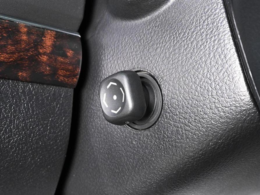 Toyota Land Cruiser 200 Series Рестайлинг 1 Ростов-на-Дону  - изображение 25