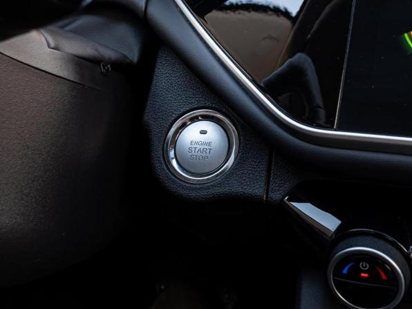 Omoda S5 с пробегом 2024 года, цена 1 390 000 рублей, 33201 км, седан, Автокод Объявления