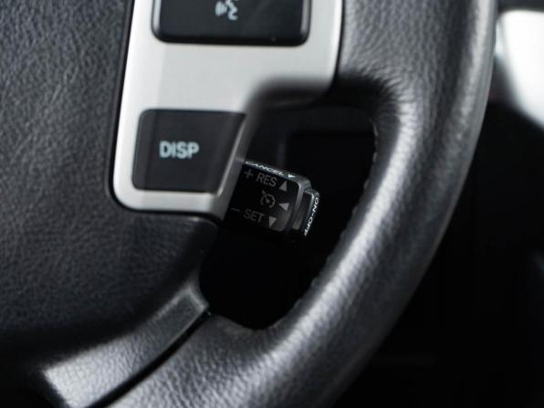Toyota Land Cruiser 200 Series Рестайлинг 1 с пробегом 2013 года, цена 3 799 050 рублей, 284537 км, внедорожник, Автокод Объявления