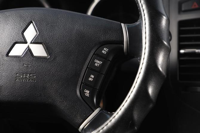 Mitsubishi Pajero IV Рестайлинг 1 с пробегом 2012 года, цена 2 349 000 рублей, 238000 км, внедорожник, Автокод Объявления