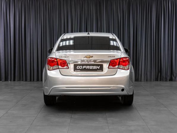 Chevrolet Cruze I Рестайлинг с пробегом 2013 года, цена 669 000 рублей, 224121 км, седан, Автокод Объявления