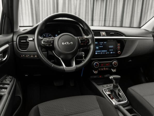 Kia Rio IV Рестайлинг с пробегом 2021 года, цена 1 930 000 рублей, 33466 км, седан, Автокод Объявления