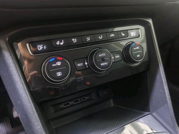 Volkswagen Tiguan II с пробегом 2018 года, цена 2 610 000 рублей, 138800 км, внедорожник, Автокод Объявления