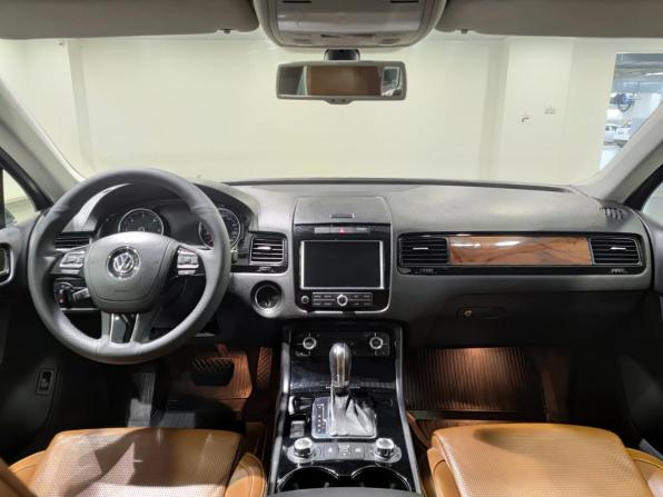 Volkswagen Touareg II с пробегом 2010 года, цена 1 780 000 рублей, 305154 км, внедорожник, Автокод Объявления