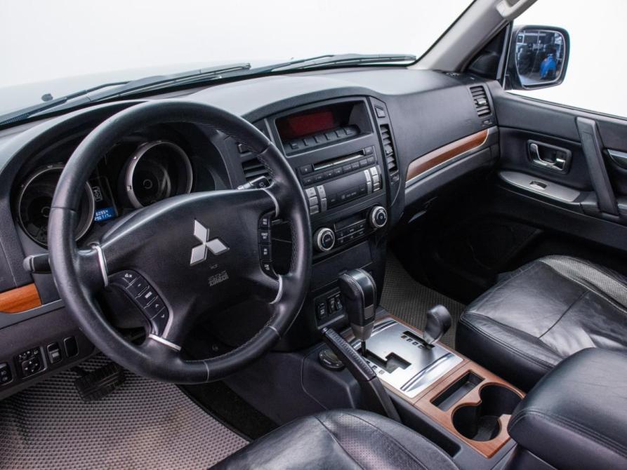 Mitsubishi Pajero IV Москва  - изображение 9