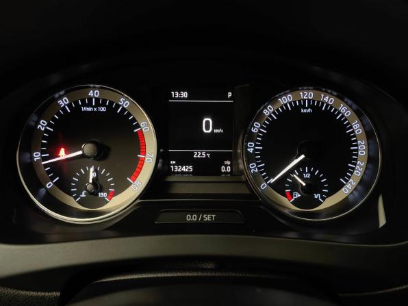 Skoda Rapid I с пробегом 2016 года, цена 1 077 000 рублей, 132423 км, лифтбек, Автокод Объявления