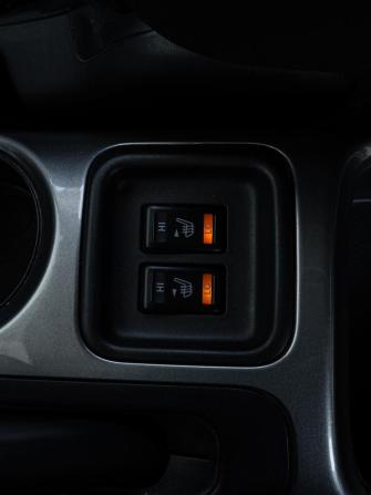Nissan Juke I с пробегом 2012 года, цена 899 000 рублей, 205636 км, внедорожник, Автокод Объявления
