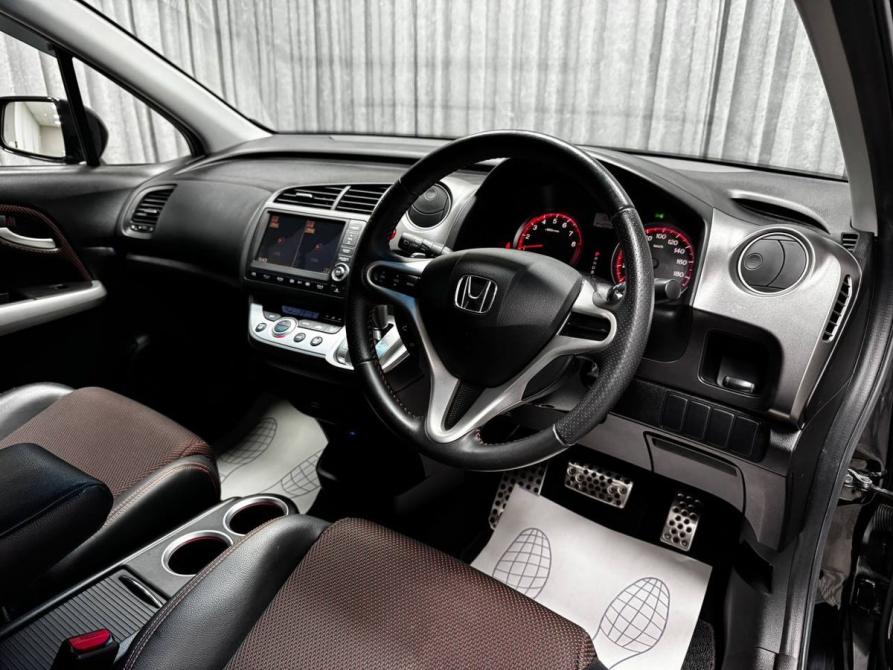 Honda Stream II Рестайлинг Стерлитамак  - изображение 21