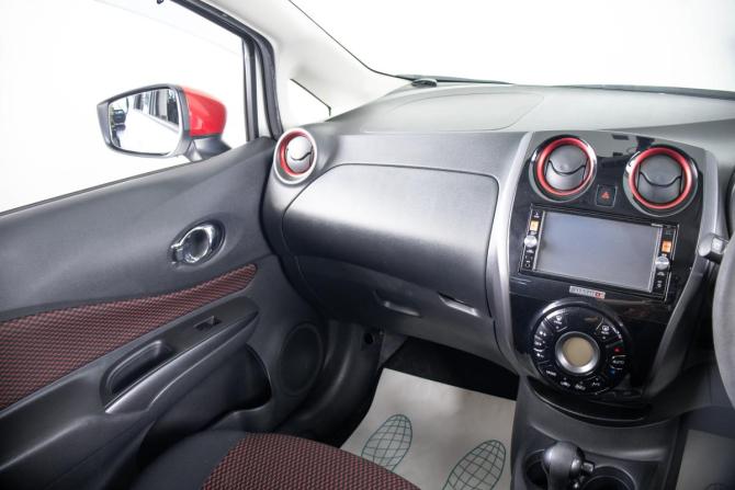Nissan Note II с пробегом 2015 года, цена 849 000 рублей, 144000 км, хэтчбек, Автокод Объявления