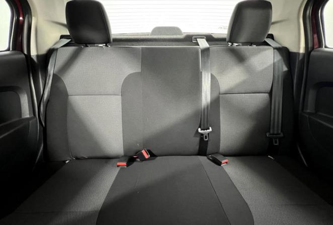 Renault Logan II с пробегом 2017 года, цена 735 000 рублей, 102531 км, седан, Автокод Объявления