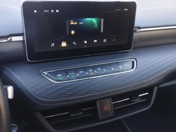 Haval Jolion I с пробегом 2023 года, цена 1 549 000 рублей, 104930 км, внедорожник, Автокод Объявления