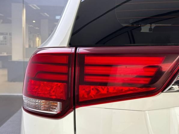 Mitsubishi Outlander III Рестайлинг 3 с пробегом 2019 года, цена 2 390 000 рублей, 81000 км, внедорожник, Автокод Объявления