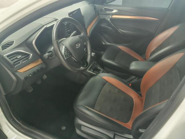 Lada (ВАЗ) Vesta I Рестайлинг (NG) с пробегом 2023 года, цена 1 139 000 рублей, 83749 км, седан, Автокод Объявления